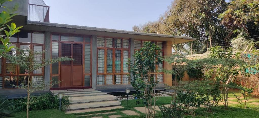 Serene Meadows Villa Бангалор Экстерьер фото